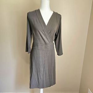 ANN TAYLOR  women's 12 olive green wrap dress 3/4 sleeve